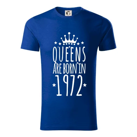 Queens are born in 1972