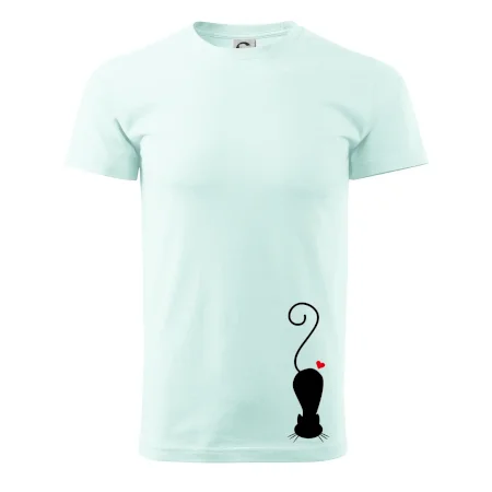 Zamilovaná mačka ležiaca