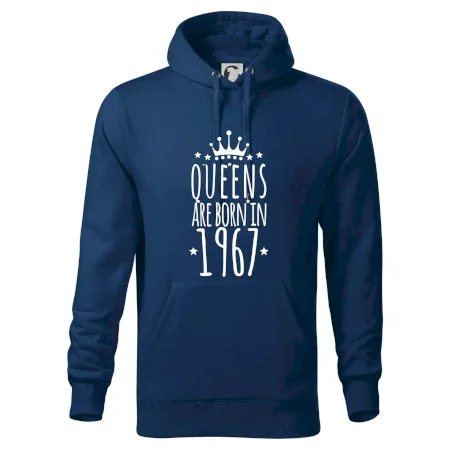 Queens are born in 1967