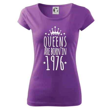 Queens are born in 1976