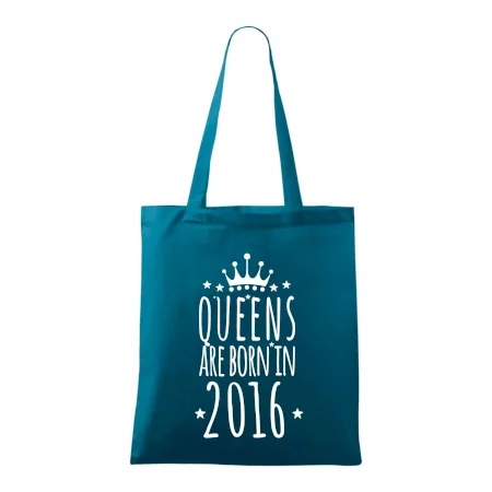 Queens are born in 2016