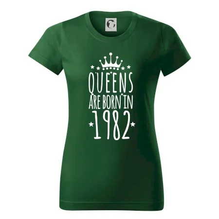 Queens are born in 1982