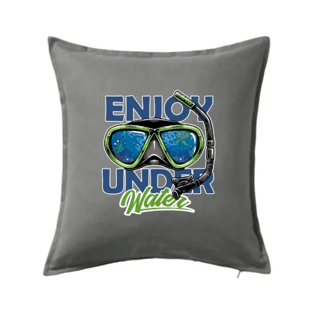 Enjoy Under Water