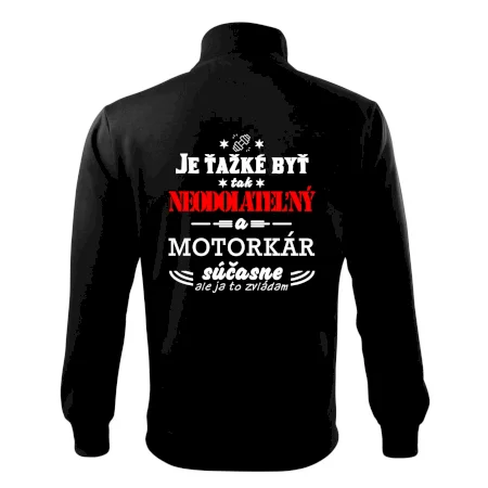 Neodolateľný motorkár