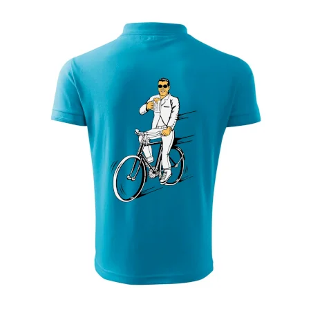 Gentleman na bicykli s pivom