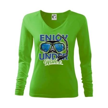 Enjoy Under Water