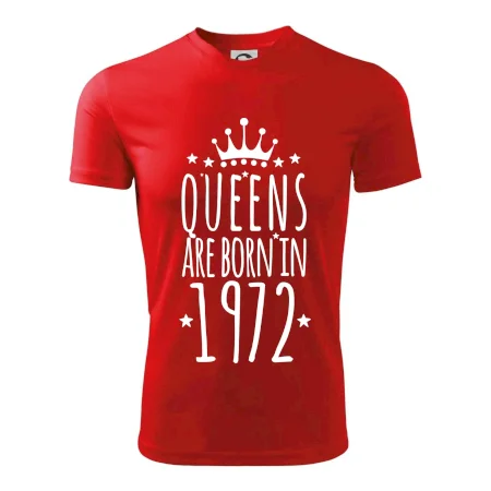Queens are born in 1972