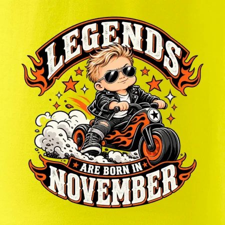 Legendy se rodí v listopadu malý motorkář na odrážedle