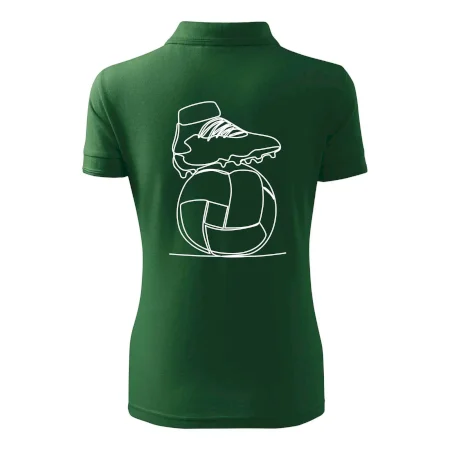 Futbalová lopta kopačka jedným ťahom