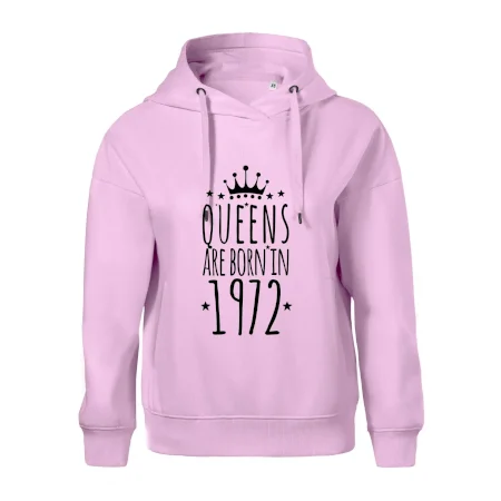 Queens are born in 1972
