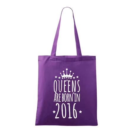 Queens are born in 2016