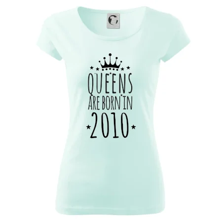 Queens are born in 2010