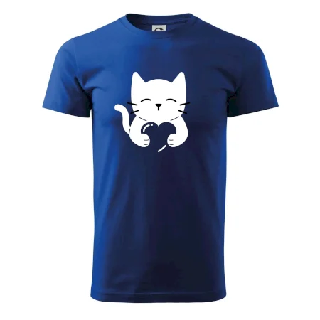 Mačka drží srdce