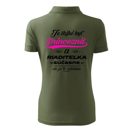 Je ťažké byť princezná riaditeľka