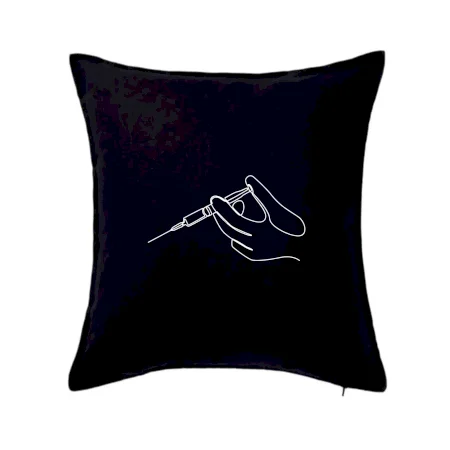 Ruka a injekcia jedným ťahom