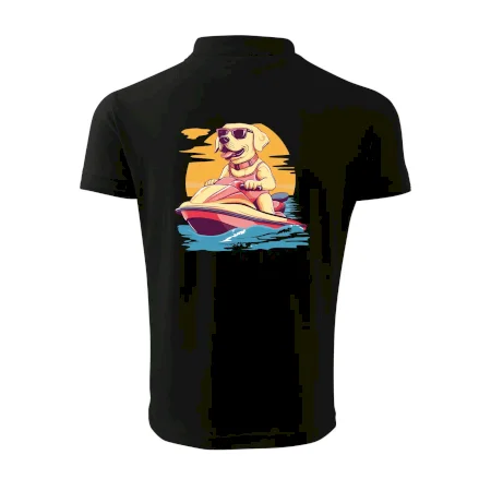 Zlatý retriever na vodnom skútri