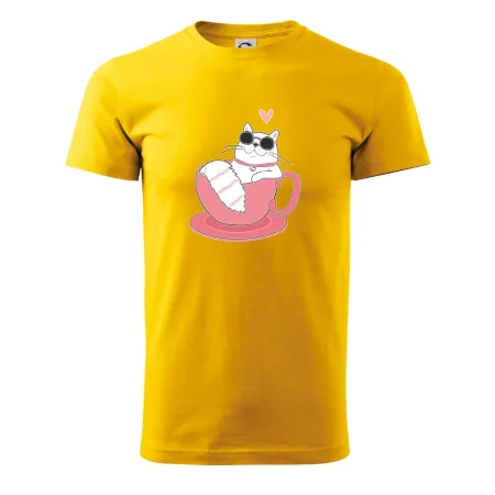 Hustá mačka v hrnčeku
