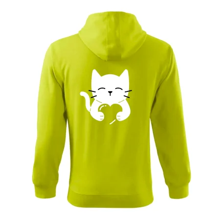 Mačka drží srdce