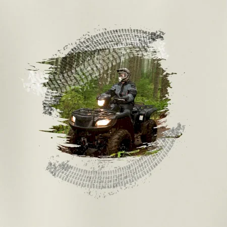 ATV štvorkolka v lese