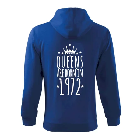 Queens are born in 1972