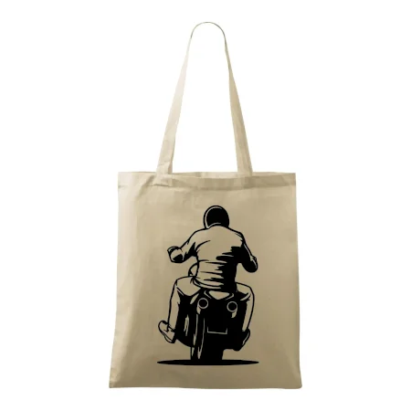Motorkář na zádech - chopper