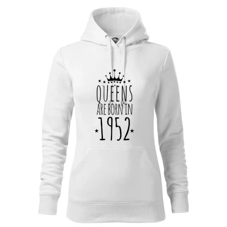Queens are born in 1952