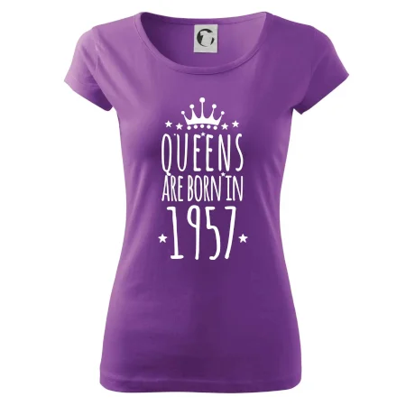 Queens are born in 1958