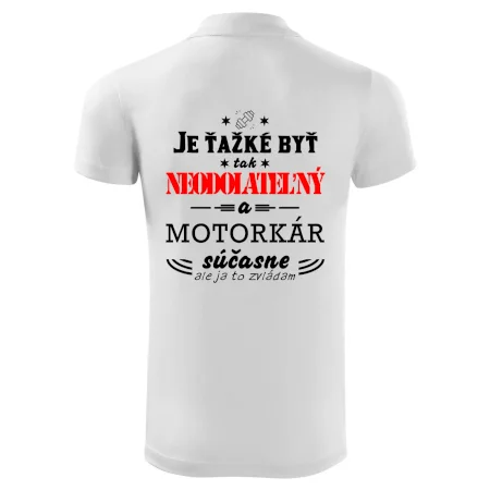 Neodolateľný motorkár