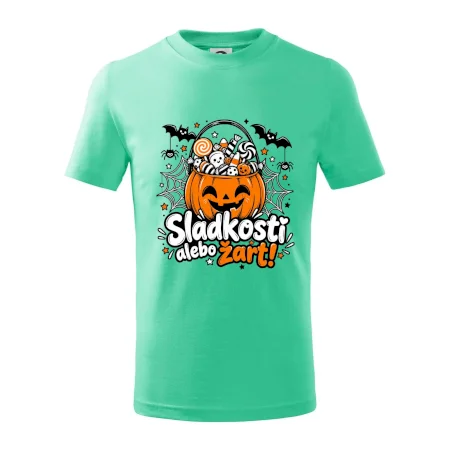 Sladkosť alebo žart tekvicový košík