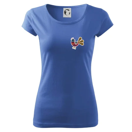 Folklór na prsníku sliepky