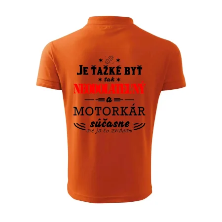 Neodolateľný motorkár