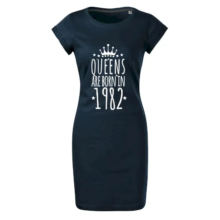 Queens are born in 1982