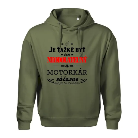 Neodolateľný motorkár