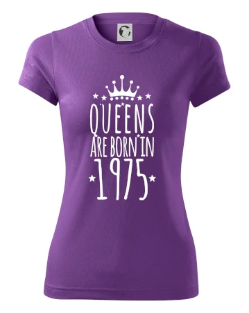Queens are born in 1975
