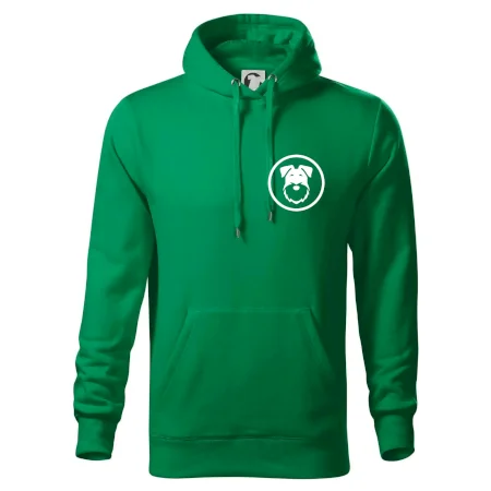 Bradáč v koliesku na prsníku