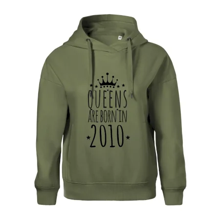 Queens are born in 2010
