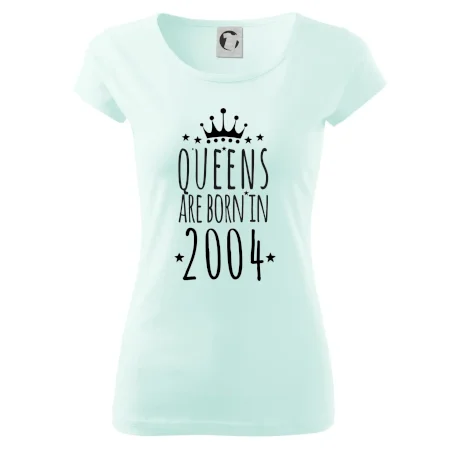 Queens are born in 2004