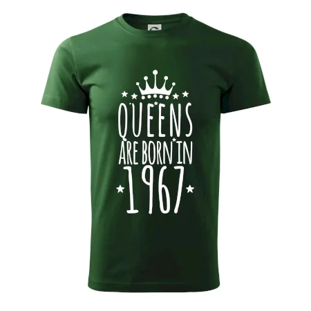 Queens are born in 1967