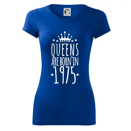 Queens are born in 1975