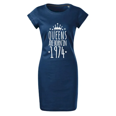 Queens are born in 1974
