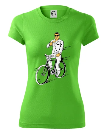 Gentleman na bicykli s pivom
