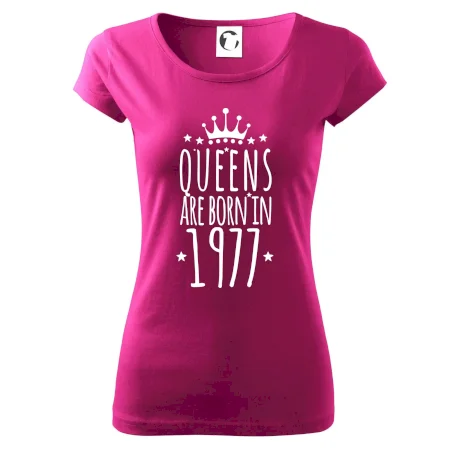 Queens are born in 1977