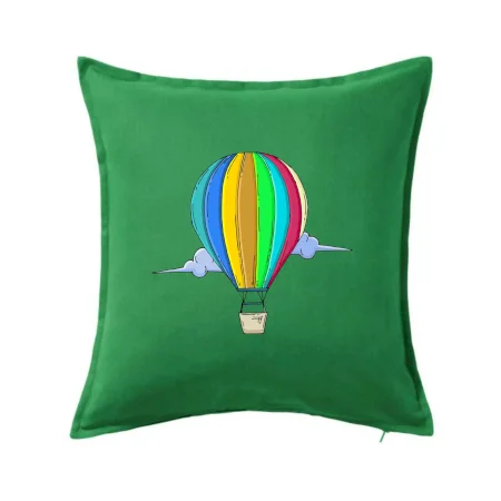 Teplovzdušný balón v oblakoch