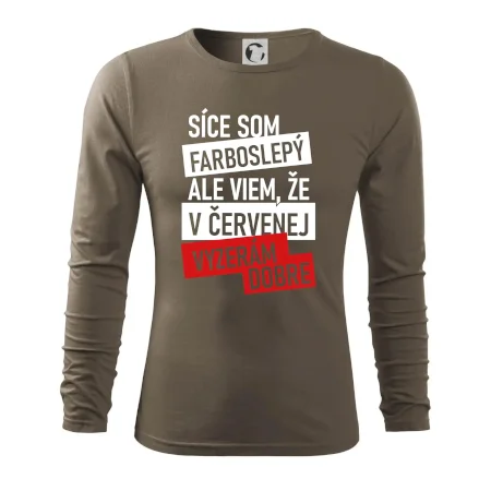 Síce som farboslepý, ale viem, že v červenej vyzerám dobre