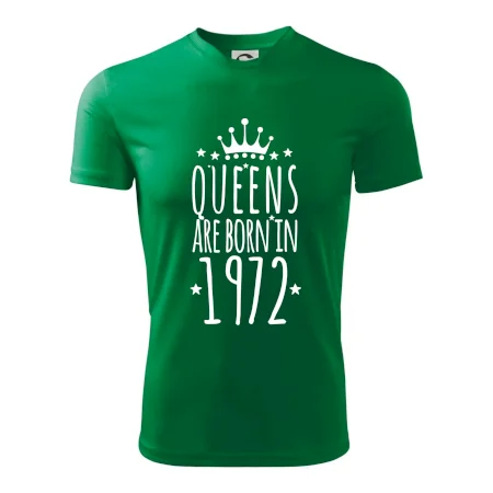 Queens are born in 1972