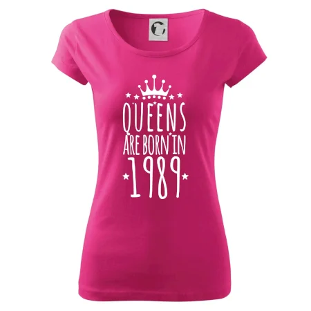 Queens are born in 1989