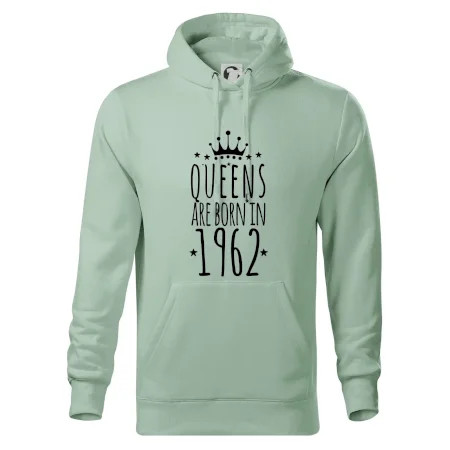 Queens are born in 1962