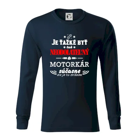 Neodolateľný motorkár