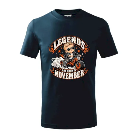 Legendy se rodí v listopadu malý motorkář na odrážedle