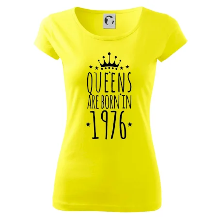 Queens are born in 1976